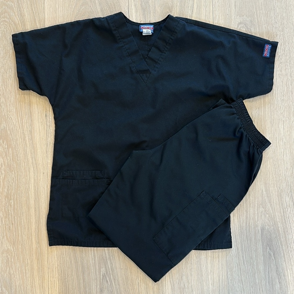 Cherokee Scrub Set